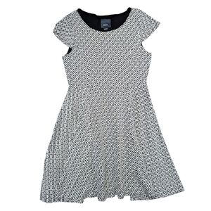 Anthropologie Maeve Black And White Geometric Dress Size M Knit Thick Heavy